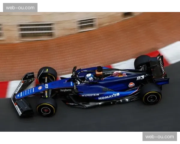 阿尔本与威廉姆斯车队完成多年续约，粉碎转会谣言